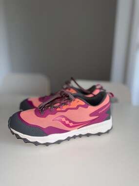 Saucony Peregrine Water Repellent Trail Running Shoes Size US 4M